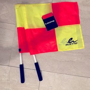 Flag set with foul cards